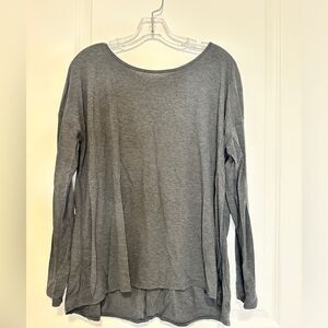 Lululemon gray long sleeve open back tee size Small